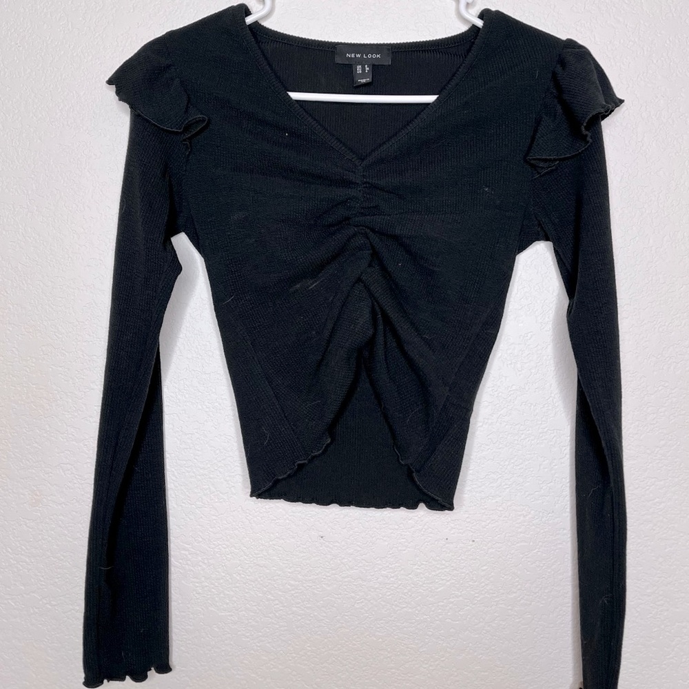 New Look long sleeve crop top sz 4